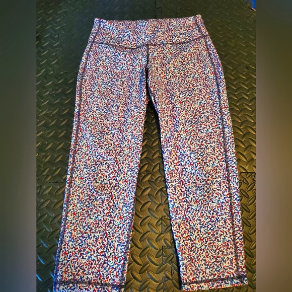 Old Navy crop leggings Medium - Picture 1 of 4